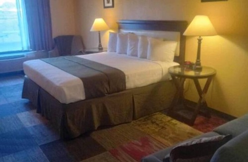 Tougaloo Hotel | Signature Hotel