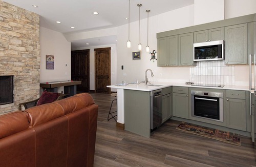 Big Sky Condo | Silver Aspen | Fire Pit, Hot Tub & Views