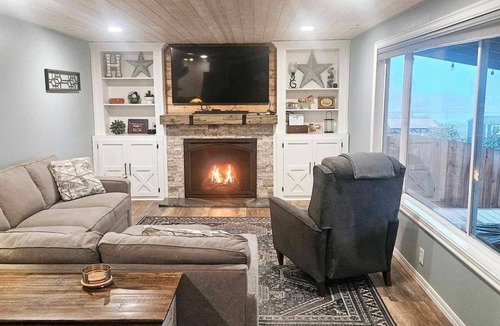 Medical Lake House | Silver Lake waterfront that is quiet and serene, no extra fees