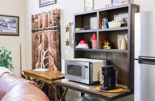Four Corners Apartment | Silver Spur & Western Star | Dual Retreat