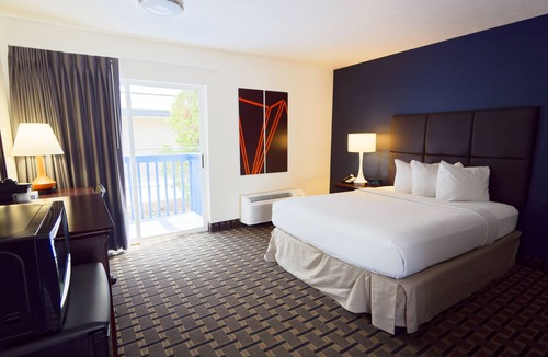 North Spokane Hotel | SilverStone Inn North Spokane