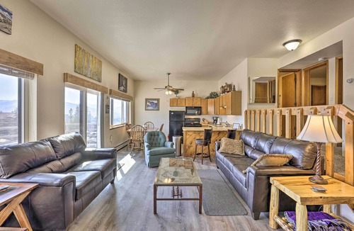 Wildernest Condo | Silverthorne Condo w/Views ~ 11 Mi to Ski Slopes