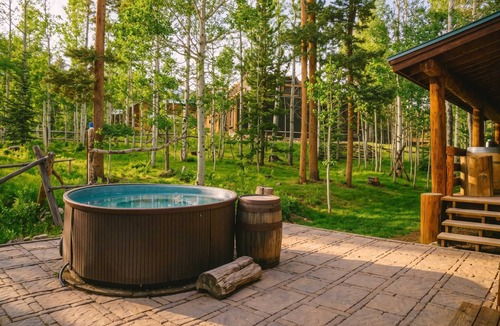 Wildernest House | Silverthorne Retreat | Hot Tub + Trail Access