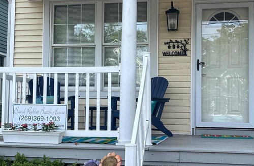 Saint Joseph House | Six bedrooms duplex.available JULY 5-12 available !