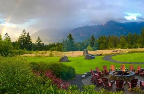Stevenson House | Skamania Lodge! Onsite Pool, FREE Parking, Hot Tub, Golf, Spa