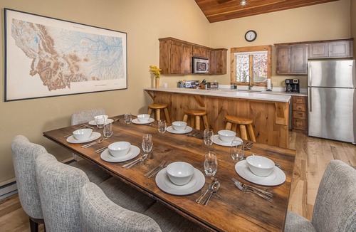 Big Horn Condo | Ski Accessible Condo Just 10 Minutes to Town! Garage!