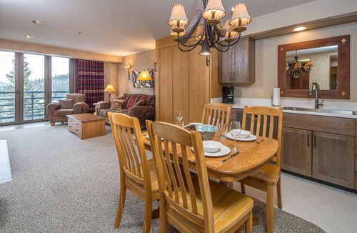 Big Sky Condo | Ski in/out condo w/fireplace, & community pool/hot tub/fitness center - Shoshone with Great Views
