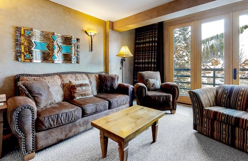 Big Sky Condo | Ski-in/out Condo with hot tub, heated pool & central AC