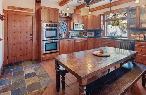 Sandpoint House | Ski-In/Out | Schweitzer | Hot Tub | Game Room