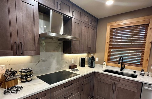 Powder Ridge House | Ski-In/Ski-Out Cabin at Powder Ridge – Spacious Family Retreat in Big Sky, MT