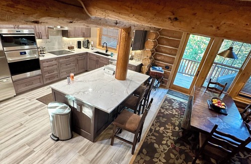 Powder Ridge House | Ski-In/Ski-Out Cabin at Powder Ridge – Spacious Family Retreat in Big Sky, MT