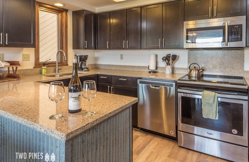 Big Sky Condo | Ski In/Ski Out Comfy Condo At Big Sky Resort! Mountain Views!