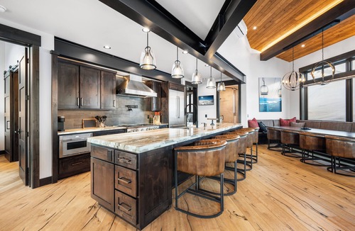 Sandpoint House | Ski-in/Ski-Out Luxury Schweitzer Hot Tub 4 King Suites Walk to Village Ski Room