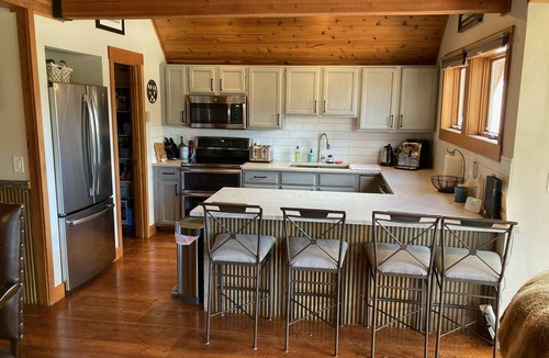 Big Sky Ski Chalet | Ski-in Ski-out Mountain Village Chalet with private hot tub