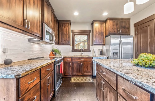 Tamarack Resort House | Ski-in, Ski-out Townhome on Tamarack!