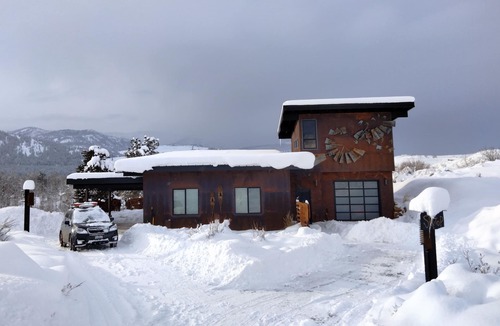 Winthrop Cottage | Skytop: Great views, remote, yet close to Winthrop