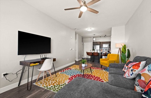 Fairpark Apartment | SLC - Gym - Hot tub- Delta Center - Convention