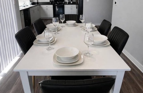 Downtown Des Moines Apartment | Sleek Black-and-White 2BR with Gym, WiFi & Free Parking