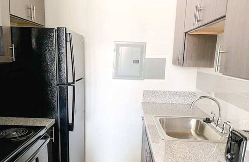 Walnut Hills Apartment | Sleepover: Marvelous 1BD/1BA + Gym - Downtown Cincinnati