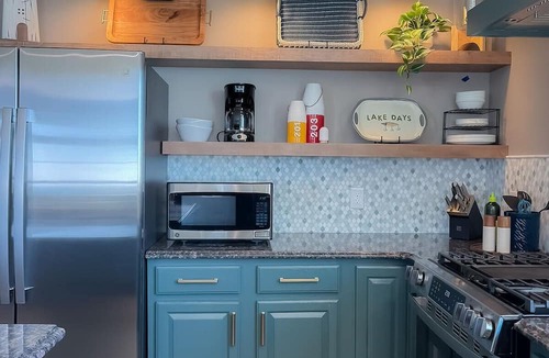 Fair Haven House | Sleeps 20 Lakefront Hot Tub Game Room Waterfront Fun