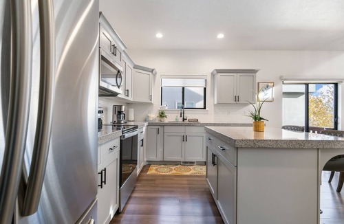 Eagle Mountain House | Smart Home With Garage Parking