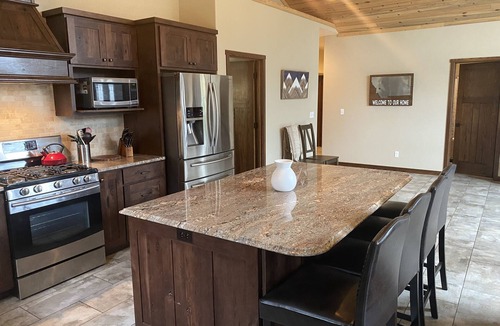 Georgetown Cabin | Snaggletooth Lodge - Come enjoy the summer at Discovery & Georgetown Lake!