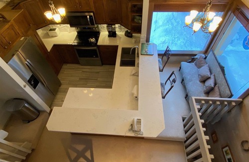 Sun Valley Condo | Snow Creek 1551 - Ski-in/ski-out + Pool & Hot Tub