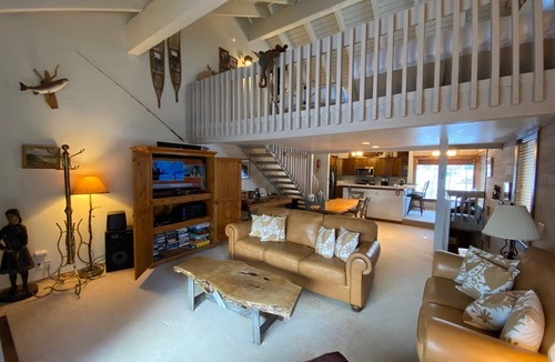Sun Valley Condo | Snow Creek 1551 - Ski-in/ski-out + Pool & Hot Tub