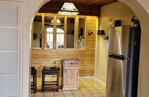 Garden Valley Cabin | Snow Springs Pool House w/PRIVATE heated, hotsprings pool! 5 bedrooms,Sleeps 15