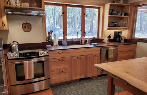Mazama House | Snowberry Cabin in Mazama, WA