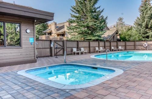 Sun Valley Apartment | Snowcreek 1520