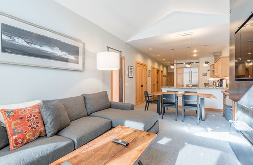 Ketchum Condo | Snowstar Condo 23 - Serene Mountain Dwelling with Onsite Exercise Room