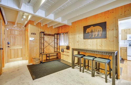 Salt Lake Mountain Resorts Cottage | Solitude Mountain Cabin: Creek-side View & Hot Tub