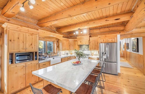Swan Valley Cabin | South Fork Retreat. Private Luxury Log Cabin w/AC