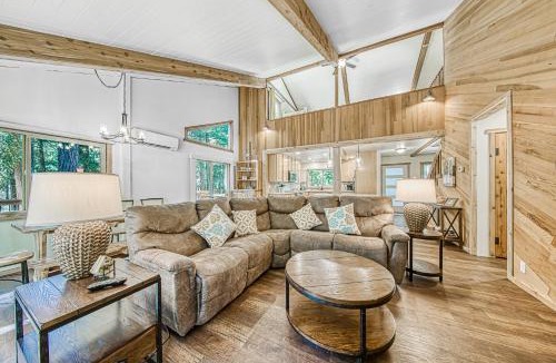 Black Butte Ranch House | South Meadow 23
