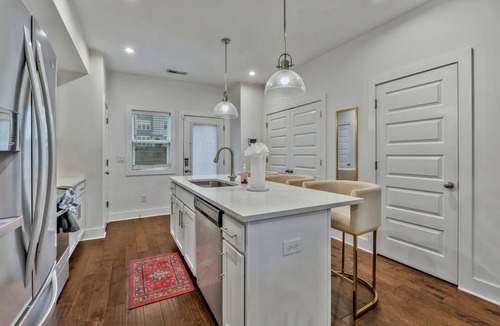 Madison House | "Southern Harmony" #23 -Sleeps 4