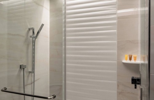 Blanton Hotel | Southland Casino Hotel