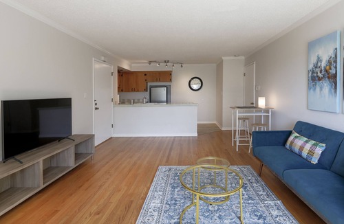 Cedar Hills Condo | Spacious 1-bdr on Canyon Rd. Designated Parking.