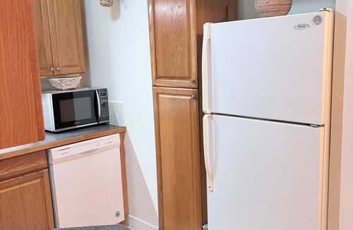 Spokane House | Spacious 3-bedroom house in peaceful Spokane with AC