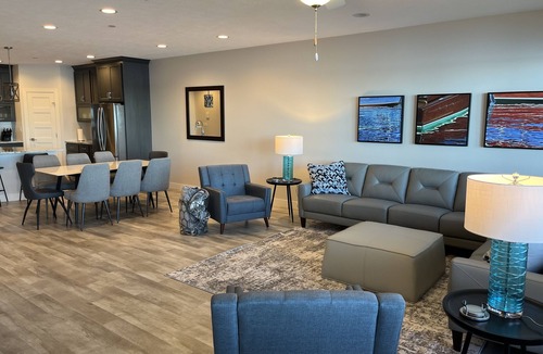 Arnolds Park Condo | Spacious 4 Bedroom Lakefront Luxury. Panoramic Views & 6 waterpark passes at BB.