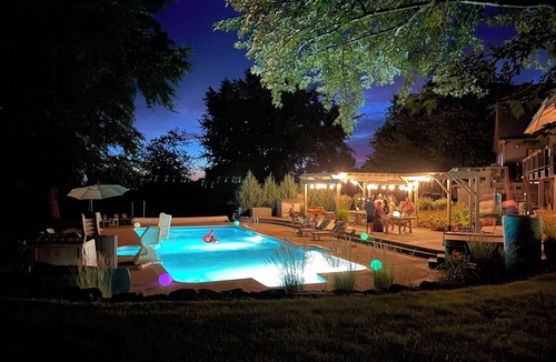 Walla Walla House | Spacious 4-bedroom house in lovely Walla Walla with pool and fitness room