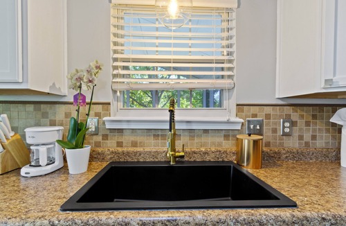 Westfield House | Spacious 4BR Home + Game Room Sleeps 17 Near Grand Park & Carmel