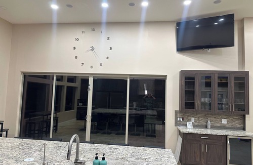 Apache Junction House | Spacious 5 bed/5 bath house at Superstition Mountains. Hiking. Pool. Spa. Views!