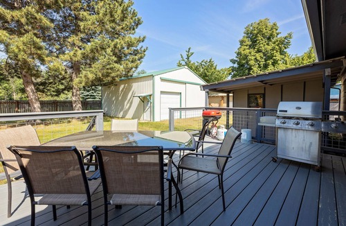 Coeur d'Alene House | Spacious 5 Bedroom - Sleeps 14 - Nintendo/Foosball/Games