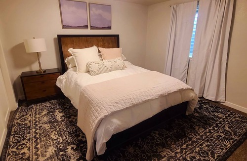 Pocatello House | Spacious 5-bedroom house in charming Pocatello with WiFi, AC