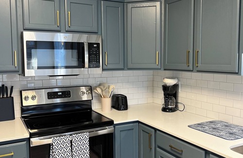 Bozeman House | Spacious 5-bedroom house in amazing Belgrade with WiFi