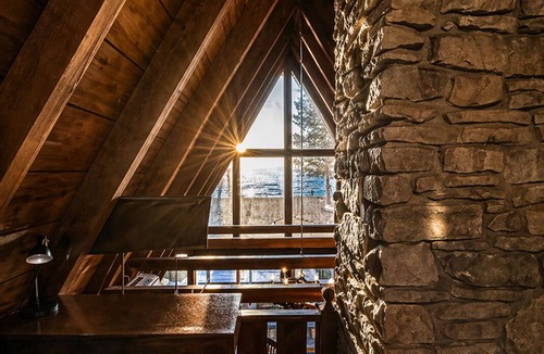 South Haven House | Spacious 5-bedroom A-Frame in South Haven with view of Lake Michigan