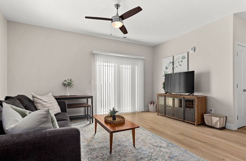 Orange Prairie Apartment | Spacious Apartment Right Off Highway 74