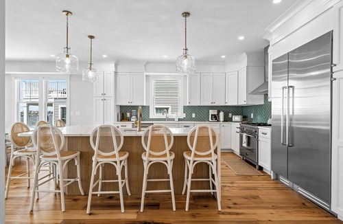 Ship Bottom House | Spacious Bayfront Home with Pool