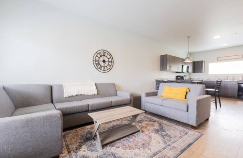 Rexburg Apartment | Spacious College-Style Apartment, Grand Teton & Yellowstone National Parks